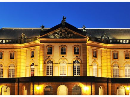 Metz Auf dem Bild befindet sich das Opera Theatre in Metz.