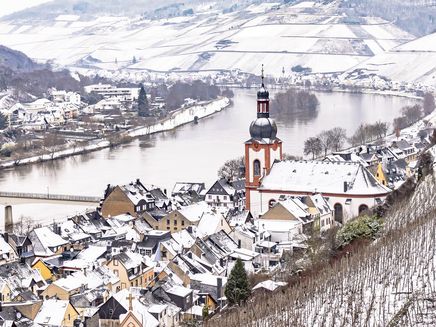 Zell on the Mosel The picture shows Zell on the Mosel. The picture was taken from the vineyards. There is snow.
